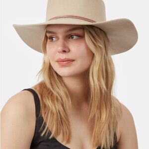 TENTREE Harlow Boater Hat OATMEAL‎ Size ML NWT